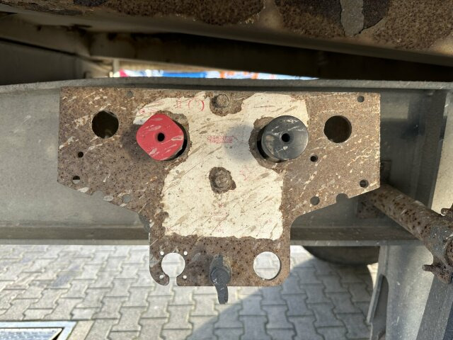 Schmitz Cargobull Gotha ZKD 18 Tandem Kipper Anhänger 2 Achse - Kiper prikolica: slika Schmitz Cargobull Gotha ZKD 18 Tandem Kipper Anhänger 2 Achse - Kiper prikolica Schmitz Cargobull Gotha ZKD 18 Tandem Kipper Anhänger 2 Achse - Kiper prikolica: slika Schmitz Cargobull Gotha ZKD 18 Tandem Kipper Anhänger 2 Achse - Kiper prikolica