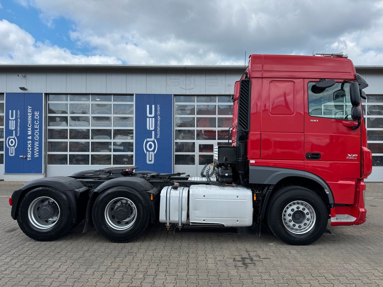 DAF XF 510 FTT 6x4 SZM Kipphydraulik - Tegljač: slika DAF XF 510 FTT 6x4 SZM Kipphydraulik - Tegljač DAF XF 510 FTT 6x4 SZM Kipphydraulik - Tegljač: slika DAF XF 510 FTT 6x4 SZM Kipphydraulik - Tegljač
