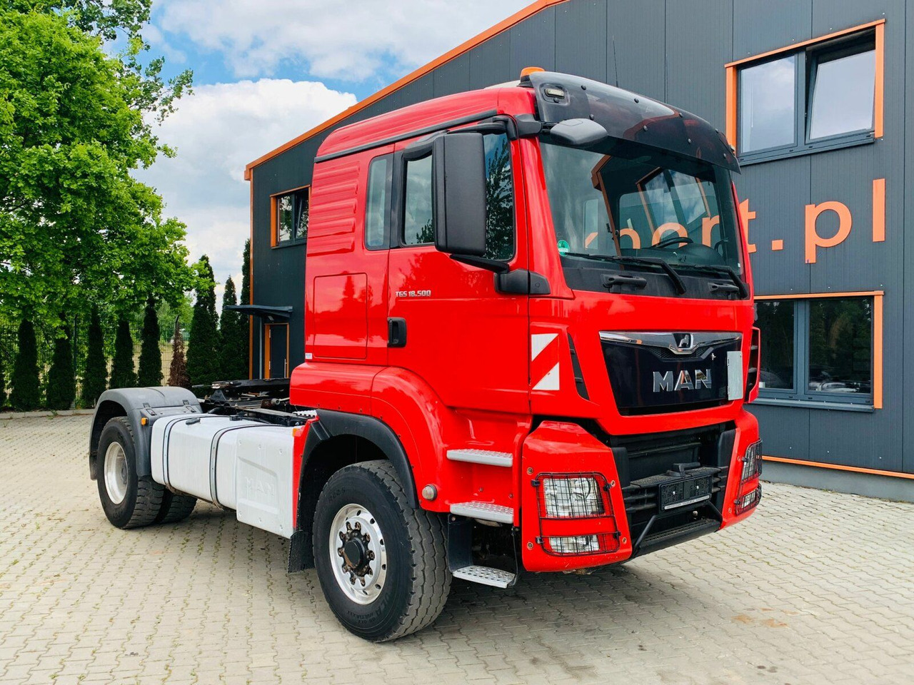 MAN TGS 18.500 4x4H BLS Euro 6 SZM Kipphyd. Retarder - Tegljač: slika MAN TGS 18.500 4x4H BLS Euro 6 SZM Kipphyd. Retarder - Tegljač MAN TGS 18.500 4x4H BLS Euro 6 SZM Kipphyd. Retarder - Tegljač: slika MAN TGS 18.500 4x4H BLS Euro 6 SZM Kipphyd. Retarder - Tegljač
