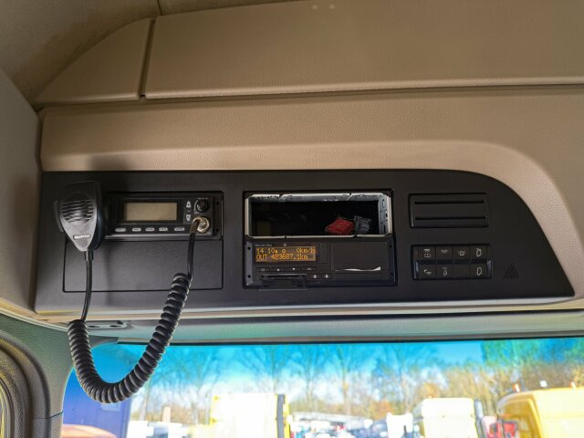 Mercedes-Benz ACTROS 1846 4x4 HAD Eur 6 Kipphydraulik Retarder - Tegljač: slika Mercedes-Benz ACTROS 1846 4x4 HAD Eur 6 Kipphydraulik Retarder - Tegljač Mercedes-Benz ACTROS 1846 4x4 HAD Eur 6 Kipphydraulik Retarder - Tegljač: slika Mercedes-Benz ACTROS 1846 4x4 HAD Eur 6 Kipphydraulik Retarder - Tegljač