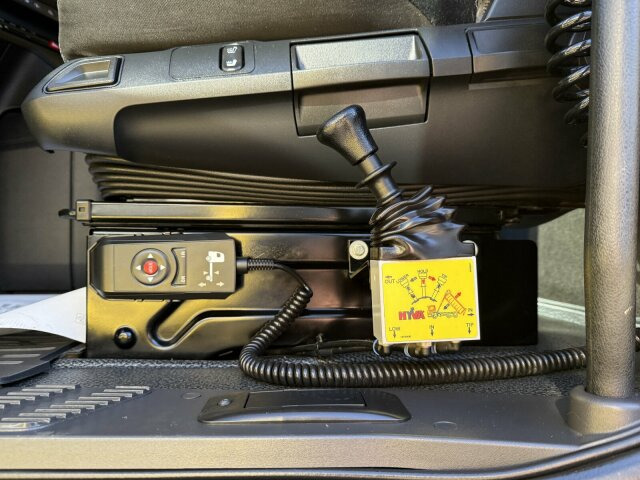 Mercedes-Benz ACTROS 1846 4x4 HAD Eur 6 Kipphydraulik Retarder - Tegljač: slika Mercedes-Benz ACTROS 1846 4x4 HAD Eur 6 Kipphydraulik Retarder - Tegljač Mercedes-Benz ACTROS 1846 4x4 HAD Eur 6 Kipphydraulik Retarder - Tegljač: slika Mercedes-Benz ACTROS 1846 4x4 HAD Eur 6 Kipphydraulik Retarder - Tegljač