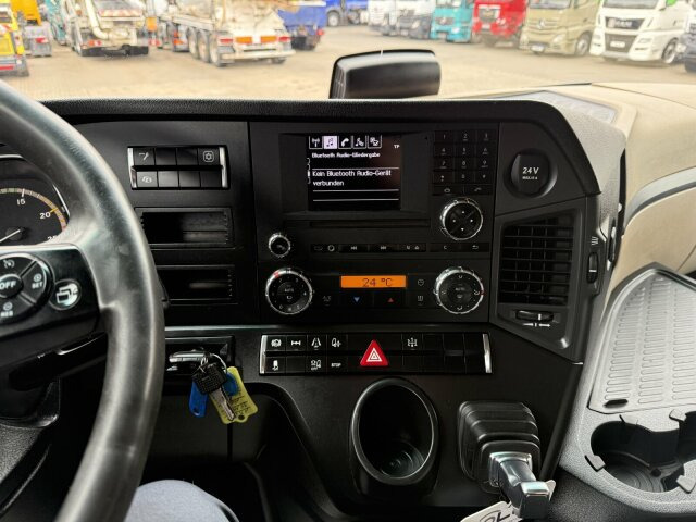 Mercedes-Benz Actros 1845 SZM 4x2 Retarder Kipphydraulik - Tegljač: slika Mercedes-Benz Actros 1845 SZM 4x2 Retarder Kipphydraulik - Tegljač Mercedes-Benz Actros 1845 SZM 4x2 Retarder Kipphydraulik - Tegljač: slika Mercedes-Benz Actros 1845 SZM 4x2 Retarder Kipphydraulik - Tegljač