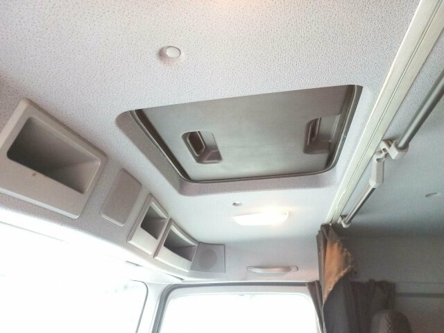 Mercedes-Benz Actros 1846 4x2 Euro 5 Retarder Kipphydraulik - Tegljač: slika Mercedes-Benz Actros 1846 4x2 Euro 5 Retarder Kipphydraulik - Tegljač Mercedes-Benz Actros 1846 4x2 Euro 5 Retarder Kipphydraulik - Tegljač: slika Mercedes-Benz Actros 1846 4x2 Euro 5 Retarder Kipphydraulik - Tegljač