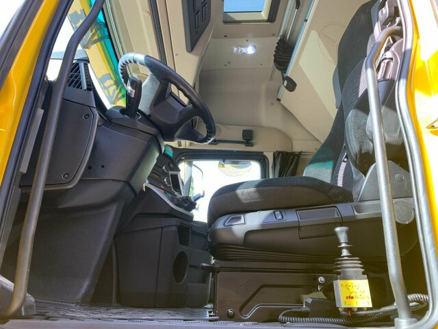 Mercedes-Benz Actros 1848 4x2 Kipphyd. Euro6 Blatt/Luft - Tegljač: slika Mercedes-Benz Actros 1848 4x2 Kipphyd. Euro6 Blatt/Luft - Tegljač Mercedes-Benz Actros 1848 4x2 Kipphyd. Euro6 Blatt/Luft - Tegljač: slika Mercedes-Benz Actros 1848 4x2 Kipphyd. Euro6 Blatt/Luft - Tegljač