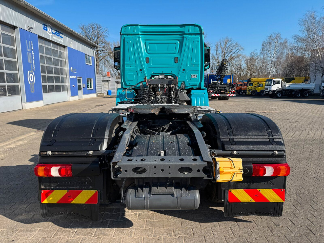 Mercedes-Benz Antos 2136 4x2 SZM Retarder Kipphyd. - Tegljač: slika Mercedes-Benz Antos 2136 4x2 SZM Retarder Kipphyd. - Tegljač Mercedes-Benz Antos 2136 4x2 SZM Retarder Kipphyd. - Tegljač: slika Mercedes-Benz Antos 2136 4x2 SZM Retarder Kipphyd. - Tegljač