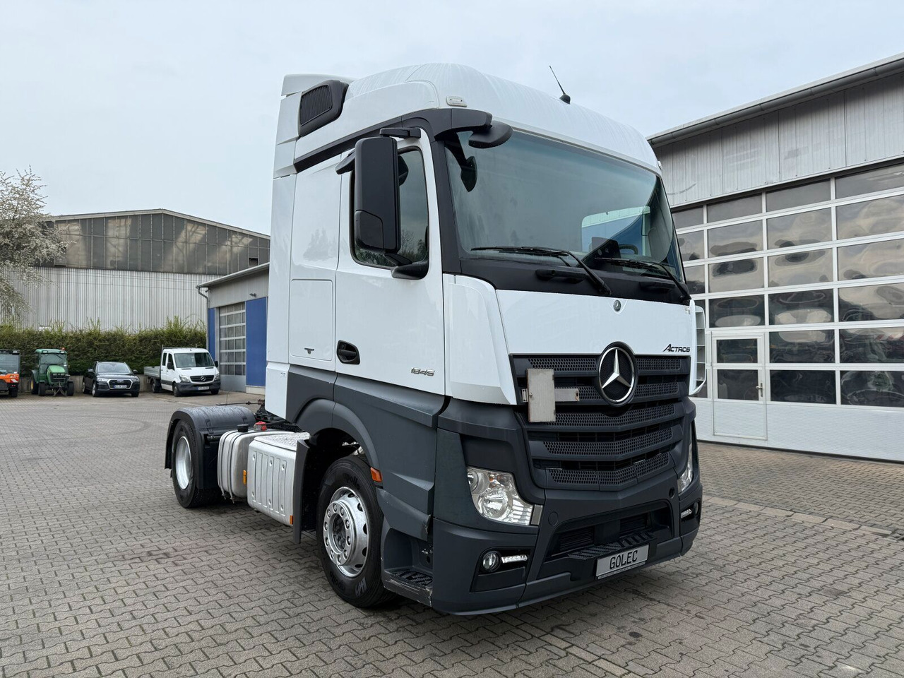 Mercedes-Benz MB Actros 1845 LS Sattelzugmaschine 4x2 - Tegljač: slika Mercedes-Benz MB Actros 1845 LS Sattelzugmaschine 4x2 - Tegljač Mercedes-Benz MB Actros 1845 LS Sattelzugmaschine 4x2 - Tegljač: slika Mercedes-Benz MB Actros 1845 LS Sattelzugmaschine 4x2 - Tegljač