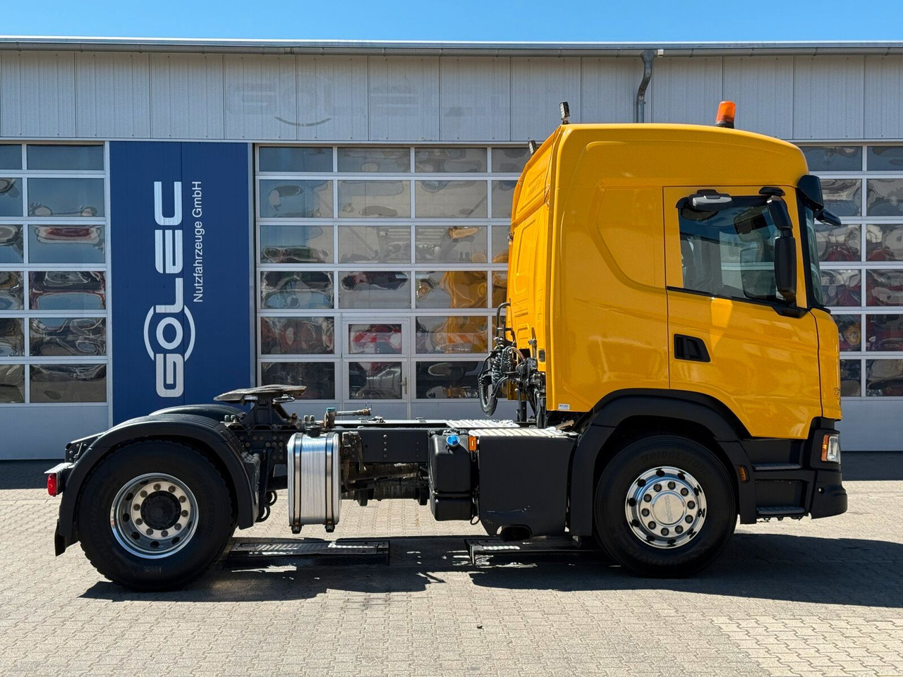 Scania G450 4x2 Euro 6 SZM Kipphydraulik Blatt/ Luft - Tegljač: slika Scania G450 4x2 Euro 6 SZM Kipphydraulik Blatt/ Luft - Tegljač Scania G450 4x2 Euro 6 SZM Kipphydraulik Blatt/ Luft - Tegljač: slika Scania G450 4x2 Euro 6 SZM Kipphydraulik Blatt/ Luft - Tegljač