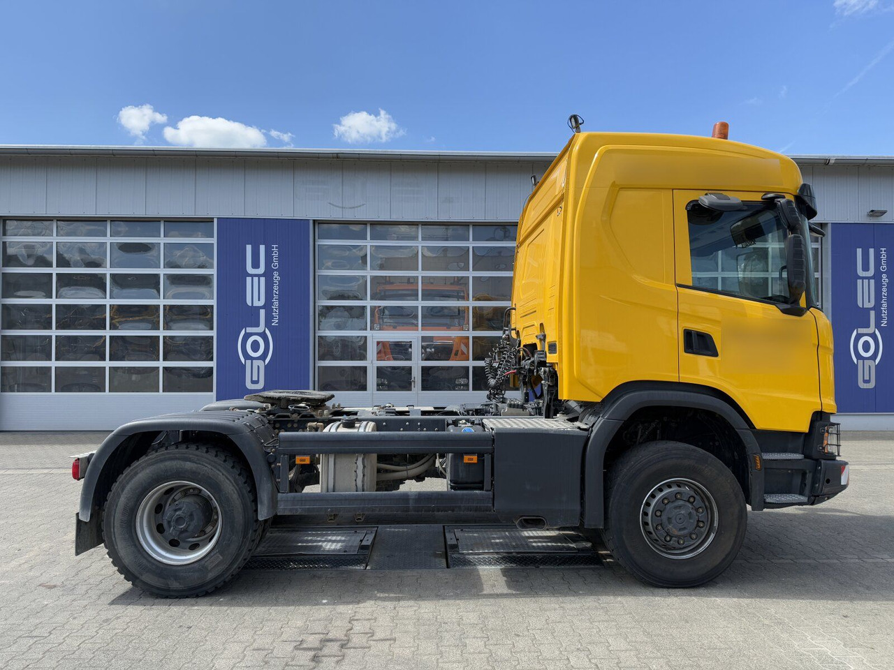 Scania G450 XT 4x4 Euro 6 SZM Kipphydraulik Blatt/ Luft - Tegljač: slika Scania G450 XT 4x4 Euro 6 SZM Kipphydraulik Blatt/ Luft - Tegljač Scania G450 XT 4x4 Euro 6 SZM Kipphydraulik Blatt/ Luft - Tegljač: slika Scania G450 XT 4x4 Euro 6 SZM Kipphydraulik Blatt/ Luft - Tegljač