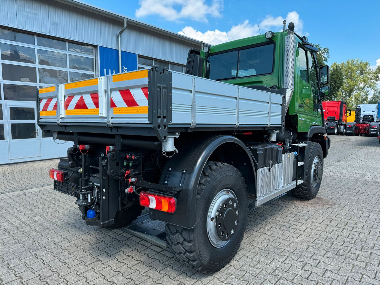 Unimog U435 Kipper mit Reifendruckregelanlage - Kiper: slika Unimog U435 Kipper mit Reifendruckregelanlage - Kiper Unimog U435 Kipper mit Reifendruckregelanlage - Kiper: slika Unimog U435 Kipper mit Reifendruckregelanlage - Kiper