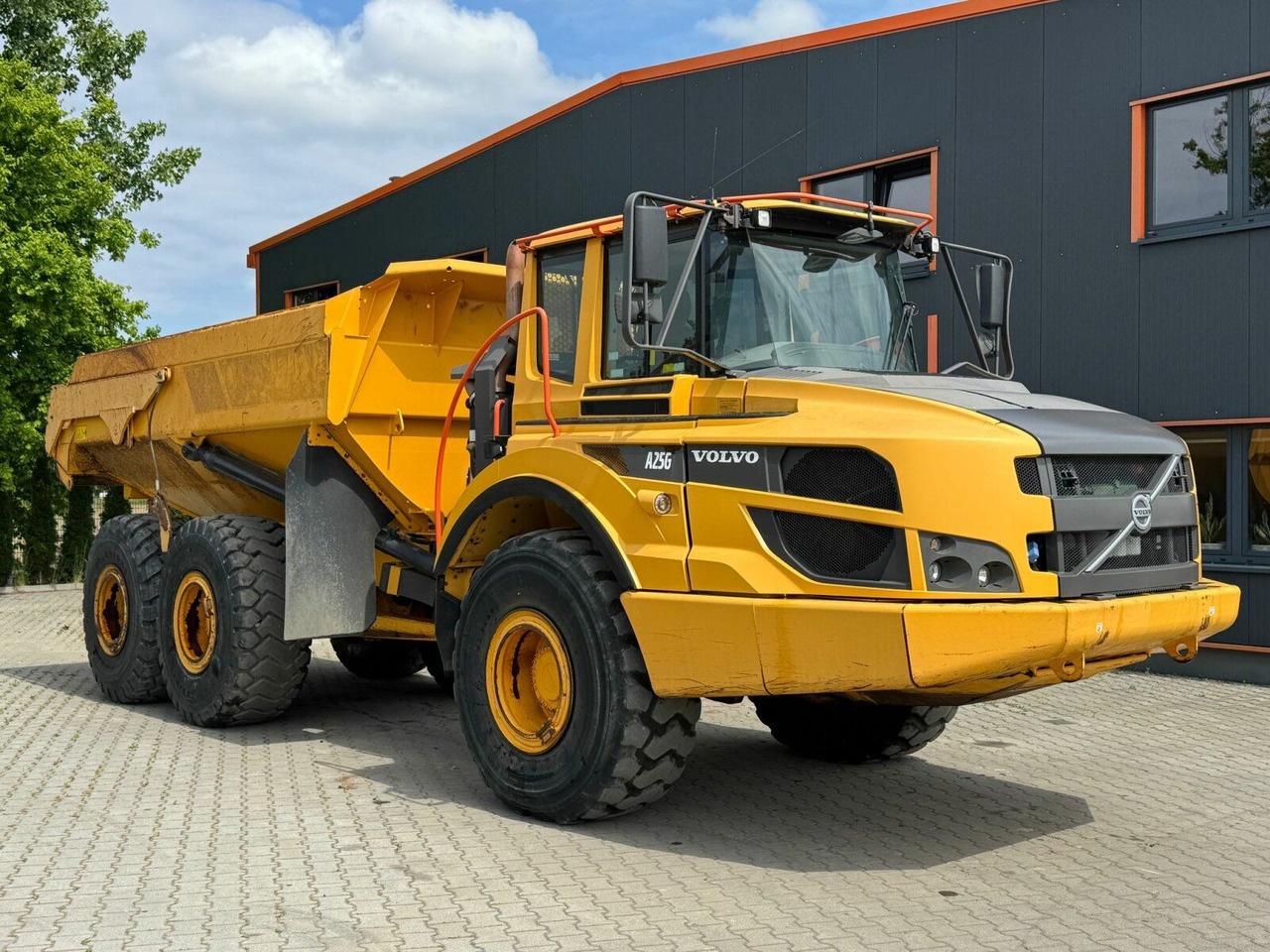 Volvo A25G Dumper 22,5 Ton 11.361 Stunden Volvo A25G Dumper 22,5 Ton 11.361 Stunden - Zglobni istovarivač: slika Volvo A25G Dumper 22,5 Ton 11.361 Stunden Volvo A25G Dumper 22,5 Ton 11.361 Stunden - Zglobni istovarivač Volvo A25G Dumper 22,5 Ton 11.361 Stunden Volvo A25G Dumper 22,5 Ton 11.361 Stunden - Zglobni istovarivač: slika Volvo A25G Dumper 22,5 Ton 11.361 Stunden Volvo A25G Dumper 22,5 Ton 11.361 Stunden - Zglobni istovarivač