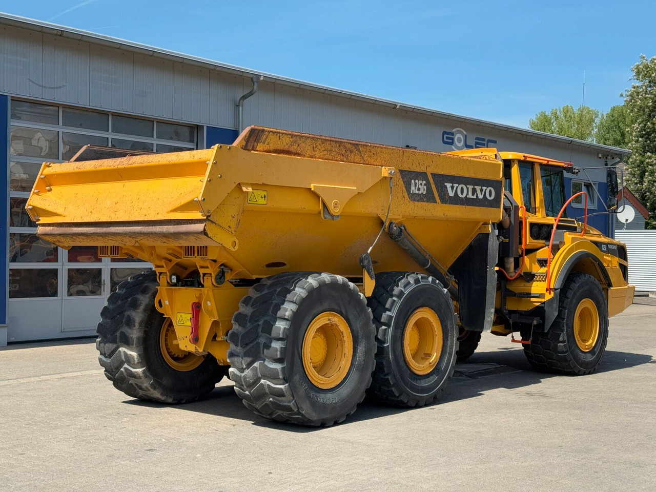Volvo A25G Dumper 22,7 Ton 2.957 Stunden - Kiper: slika Volvo A25G Dumper 22,7 Ton 2.957 Stunden - Kiper Volvo A25G Dumper 22,7 Ton 2.957 Stunden - Kiper: slika Volvo A25G Dumper 22,7 Ton 2.957 Stunden - Kiper