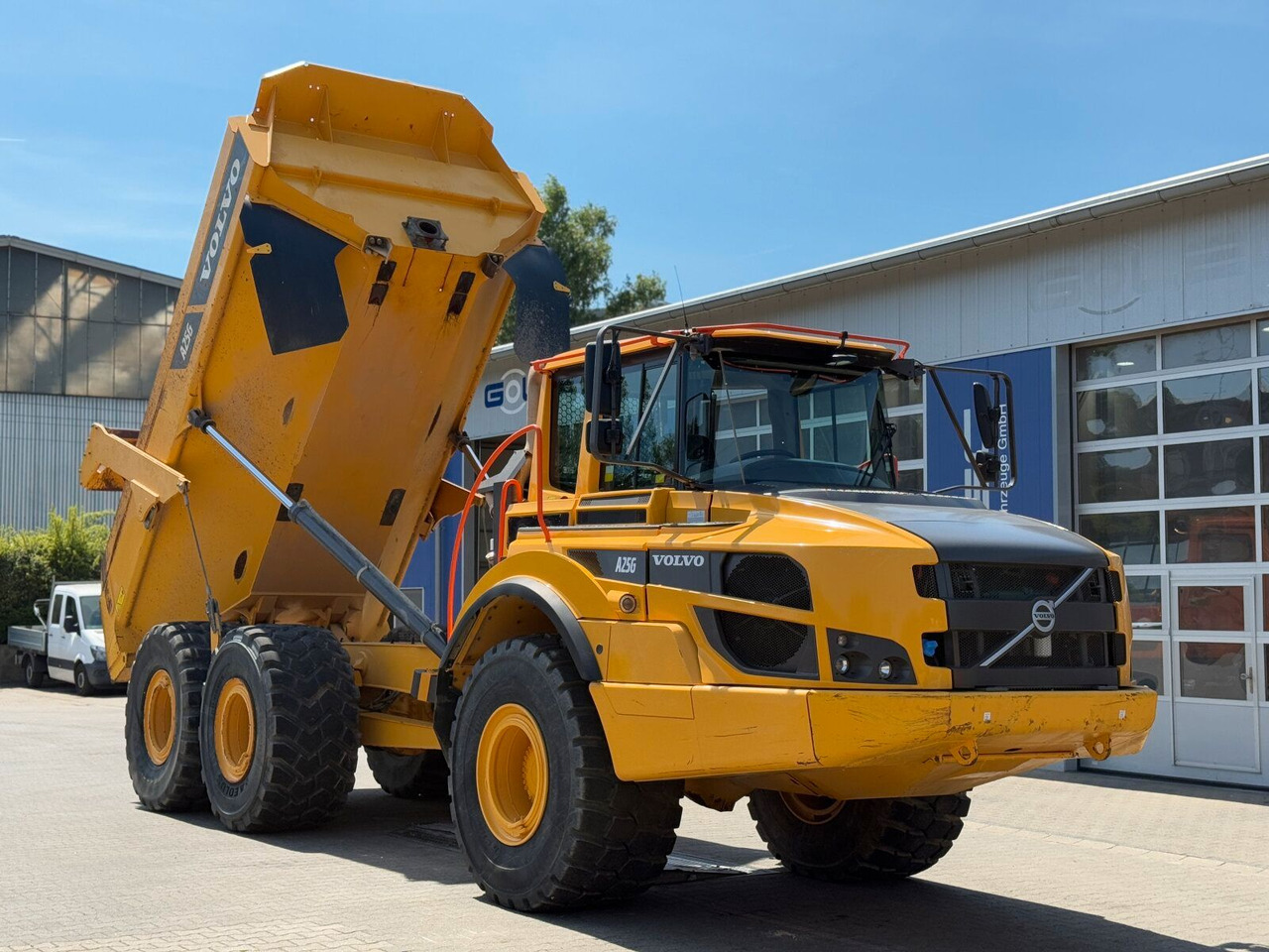Volvo A25G Dumper 22,7 Ton 2.957 Stunden - Zglobni istovarivač: slika Volvo A25G Dumper 22,7 Ton 2.957 Stunden - Zglobni istovarivač Volvo A25G Dumper 22,7 Ton 2.957 Stunden - Zglobni istovarivač: slika Volvo A25G Dumper 22,7 Ton 2.957 Stunden - Zglobni istovarivač