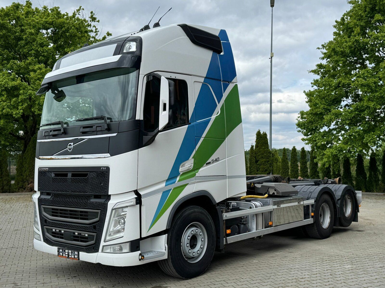 Volvo FH 540 6x2 Abrollkipper MEILLER RK 26.67 - Kamion s kukastom dizalicom: slika Volvo FH 540 6x2 Abrollkipper MEILLER RK 26.67 - Kamion s kukastom dizalicom Volvo FH 540 6x2 Abrollkipper MEILLER RK 26.67 - Kamion s kukastom dizalicom: slika Volvo FH 540 6x2 Abrollkipper MEILLER RK 26.67 - Kamion s kukastom dizalicom