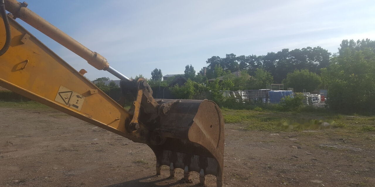 JCB JS 180 - Bager gusjeničar: slika JCB JS 180 - Bager gusjeničar JCB JS 180 - Bager gusjeničar: slika JCB JS 180 - Bager gusjeničar