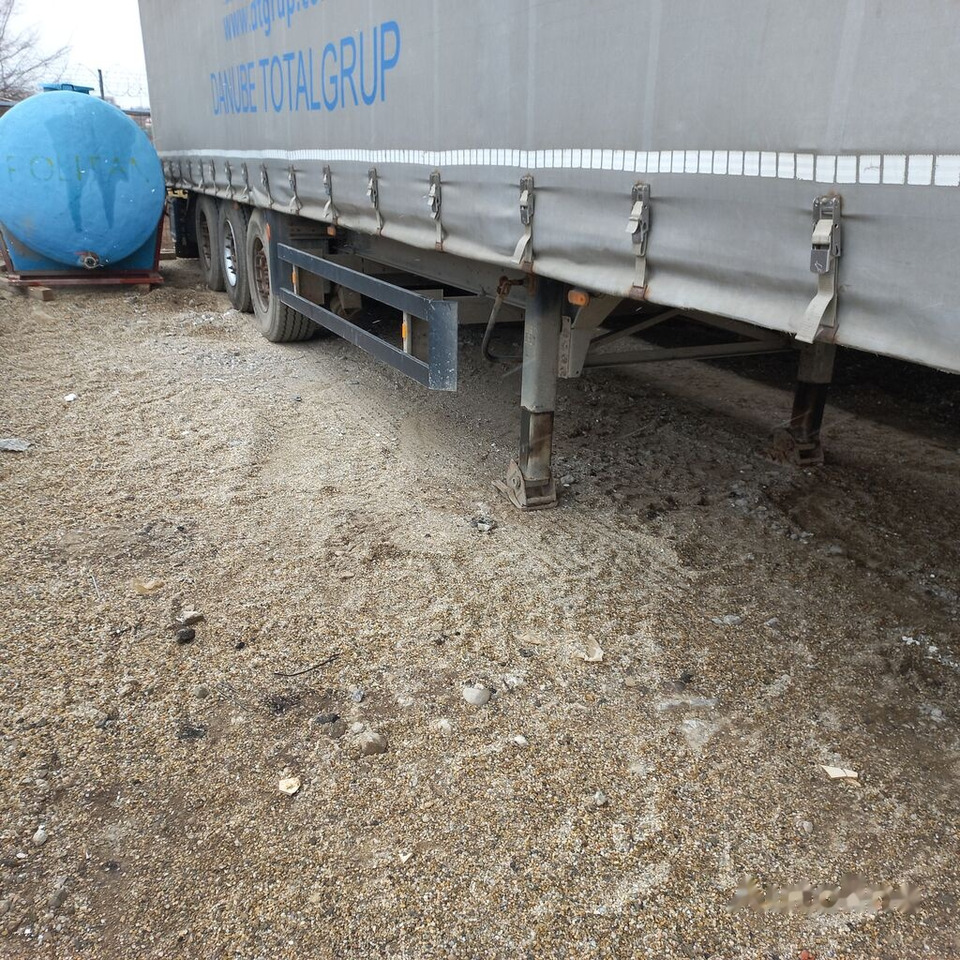 Schmitz Cargobull SPR 24 - Poluprikolica s ceradom: slika Schmitz Cargobull SPR 24 - Poluprikolica s ceradom Schmitz Cargobull SPR 24 - Poluprikolica s ceradom: slika Schmitz Cargobull SPR 24 - Poluprikolica s ceradom