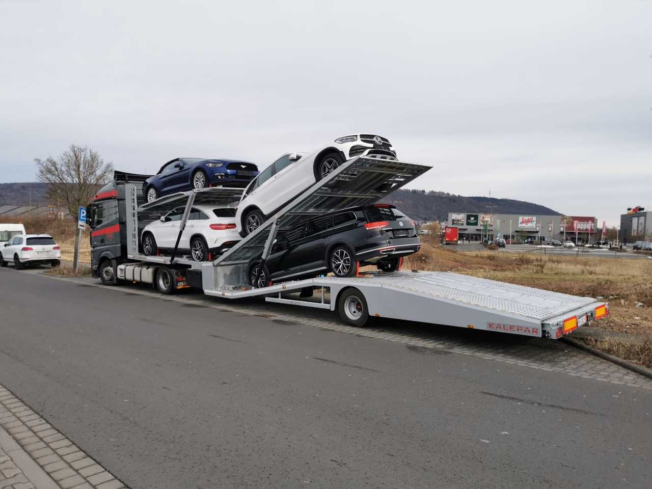 Novi Poluprikolica za prijevoz automobila KALEPAR KLP 119V5 Autotransporter: slika Novi Poluprikolica za prijevoz automobila KALEPAR KLP 119V5 Autotransporter Novi Poluprikolica za prijevoz automobila KALEPAR KLP 119V5 Autotransporter: slika Novi Poluprikolica za prijevoz automobila KALEPAR KLP 119V5 Autotransporter