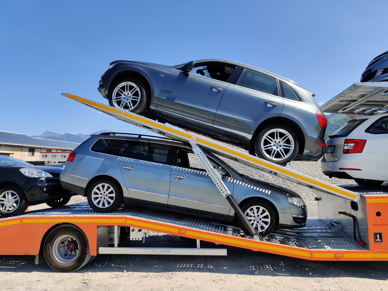 Novi Poluprikolica za prijevoz automobila KALEPAR KLP 119V5 Autotransporter: slika Novi Poluprikolica za prijevoz automobila KALEPAR KLP 119V5 Autotransporter Novi Poluprikolica za prijevoz automobila KALEPAR KLP 119V5 Autotransporter: slika Novi Poluprikolica za prijevoz automobila KALEPAR KLP 119V5 Autotransporter