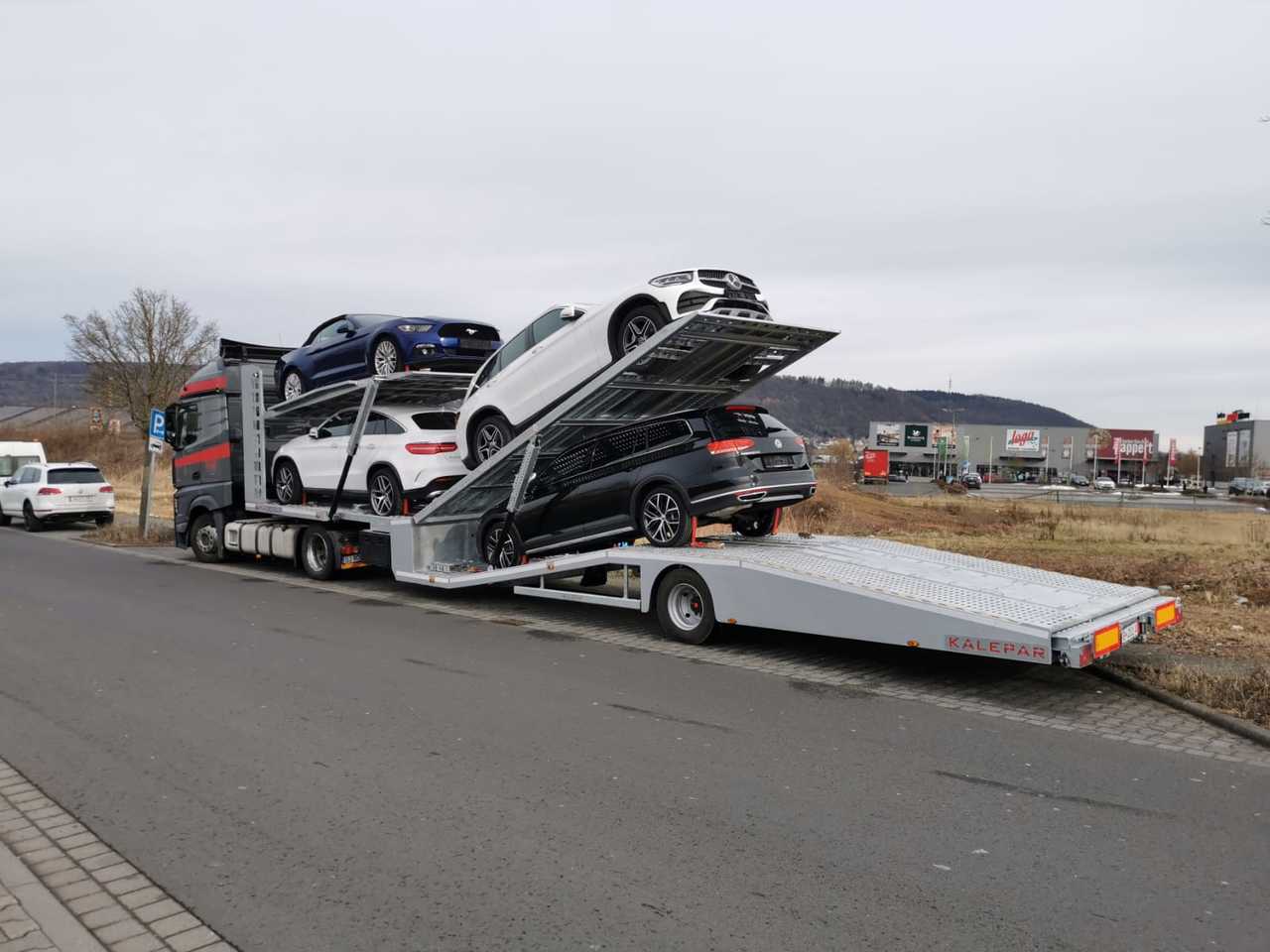 Novi Poluprikolica za prijevoz automobila KALEPAR KLP 119V5 Autotransporter: slika Novi Poluprikolica za prijevoz automobila KALEPAR KLP 119V5 Autotransporter Novi Poluprikolica za prijevoz automobila KALEPAR KLP 119V5 Autotransporter: slika Novi Poluprikolica za prijevoz automobila KALEPAR KLP 119V5 Autotransporter