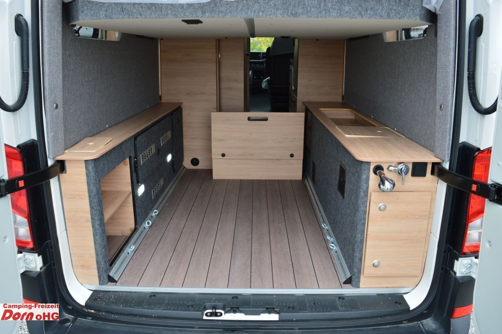 Knaus BOXDRIVE 680 ME Fahrer-Assistenz-P.3 - Kamp kombi: slika Knaus BOXDRIVE 680 ME Fahrer-Assistenz-P.3 - Kamp kombi Knaus BOXDRIVE 680 ME Fahrer-Assistenz-P.3 - Kamp kombi: slika Knaus BOXDRIVE 680 ME Fahrer-Assistenz-P.3 - Kamp kombi