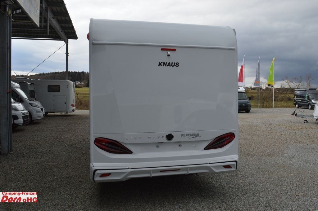 Knaus L!VE WAVE 650 MF Platinum Selection Vermieterpak - Poluintegrirani kamper: slika Knaus L!VE WAVE 650 MF Platinum Selection Vermieterpak - Poluintegrirani kamper Knaus L!VE WAVE 650 MF Platinum Selection Vermieterpak - Poluintegrirani kamper: slika Knaus L!VE WAVE 650 MF Platinum Selection Vermieterpak - Poluintegrirani kamper