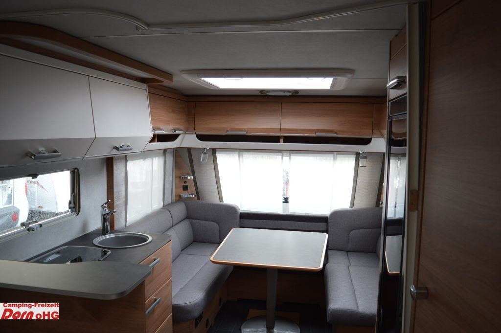 Tabbert Da Vinci 560 HTD 2,5 Viel Ausstattung - Kamp prikolica: slika Tabbert Da Vinci 560 HTD 2,5 Viel Ausstattung - Kamp prikolica Tabbert Da Vinci 560 HTD 2,5 Viel Ausstattung - Kamp prikolica: slika Tabbert Da Vinci 560 HTD 2,5 Viel Ausstattung - Kamp prikolica