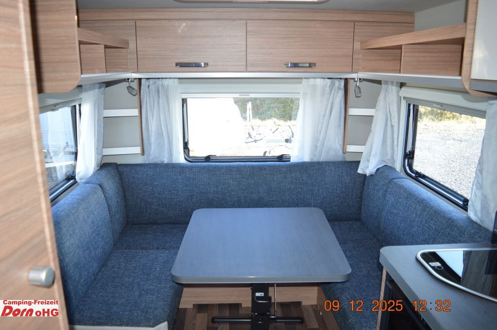 Kamp prikolica Weinsberg CaraOne 450 FU Dachklima/Markise: slika Kamp prikolica Weinsberg CaraOne 450 FU Dachklima/Markise Kamp prikolica Weinsberg CaraOne 450 FU Dachklima/Markise: slika Kamp prikolica Weinsberg CaraOne 450 FU Dachklima/Markise