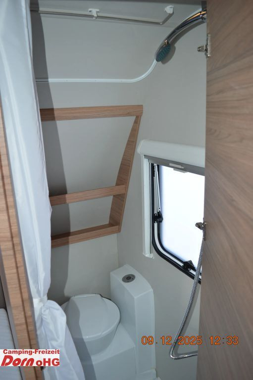 Kamp prikolica Weinsberg CaraOne 450 FU Dachklima/Markise: slika Kamp prikolica Weinsberg CaraOne 450 FU Dachklima/Markise Kamp prikolica Weinsberg CaraOne 450 FU Dachklima/Markise: slika Kamp prikolica Weinsberg CaraOne 450 FU Dachklima/Markise