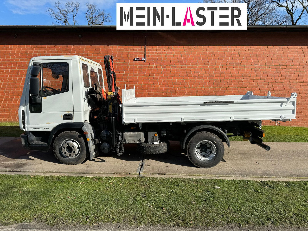 Iveco ML75E16 3 S-Kipper Kran PK 9,4m-550 kg Greifer - Mali kamion kiper: slika Iveco ML75E16 3 S-Kipper Kran PK 9,4m-550 kg Greifer - Mali kamion kiper Iveco ML75E16 3 S-Kipper Kran PK 9,4m-550 kg Greifer - Mali kamion kiper: slika Iveco ML75E16 3 S-Kipper Kran PK 9,4m-550 kg Greifer - Mali kamion kiper