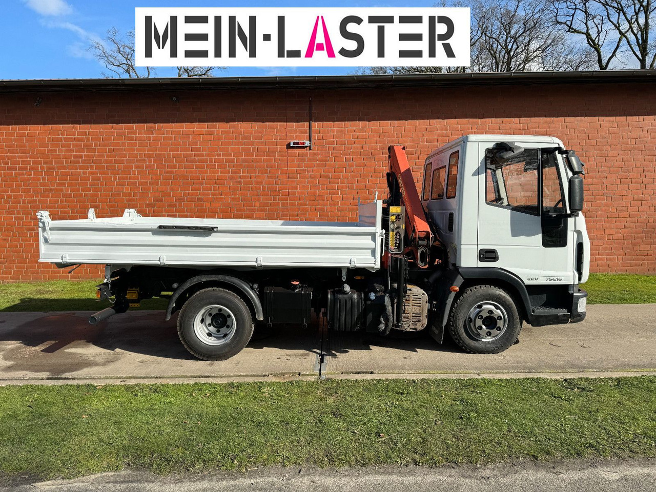 Iveco ML75E16 3 S-Kipper Kran PK 9,4m-550 kg Greifer - Mali kamion kiper: slika Iveco ML75E16 3 S-Kipper Kran PK 9,4m-550 kg Greifer - Mali kamion kiper Iveco ML75E16 3 S-Kipper Kran PK 9,4m-550 kg Greifer - Mali kamion kiper: slika Iveco ML75E16 3 S-Kipper Kran PK 9,4m-550 kg Greifer - Mali kamion kiper