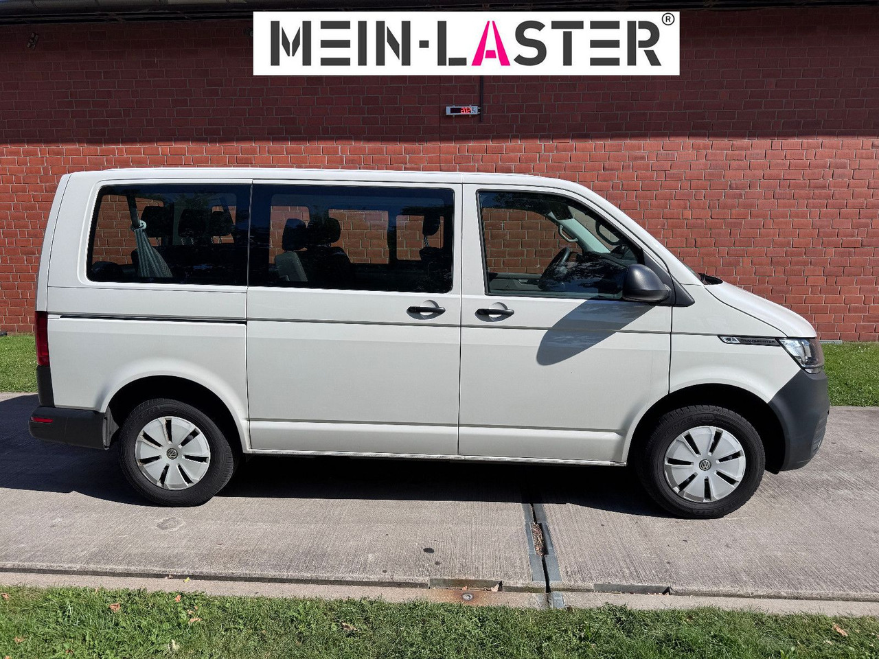 Volkswagen T6 2.0 tdi Standheizung Navigation AHK TÜV 5-27 - Putnički kombi: slika Volkswagen T6 2.0 tdi Standheizung Navigation AHK TÜV 5-27 - Putnički kombi Volkswagen T6 2.0 tdi Standheizung Navigation AHK TÜV 5-27 - Putnički kombi: slika Volkswagen T6 2.0 tdi Standheizung Navigation AHK TÜV 5-27 - Putnički kombi