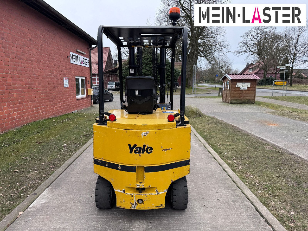 Yale ERP 40 AKE 4.000 kg - 3,6 m Zusatzhydraulik 1.Hd - Električni viličar: slika Yale ERP 40 AKE 4.000 kg - 3,6 m Zusatzhydraulik 1.Hd - Električni viličar Yale ERP 40 AKE 4.000 kg - 3,6 m Zusatzhydraulik 1.Hd - Električni viličar: slika Yale ERP 40 AKE 4.000 kg - 3,6 m Zusatzhydraulik 1.Hd - Električni viličar