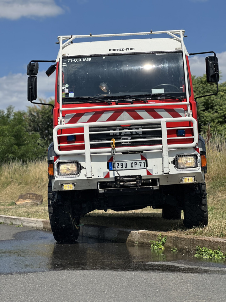 SHACMAN LE. 18-220 - Vatrogasno vozilo: slika SHACMAN LE. 18-220 - Vatrogasno vozilo SHACMAN LE. 18-220 - Vatrogasno vozilo: slika SHACMAN LE. 18-220 - Vatrogasno vozilo