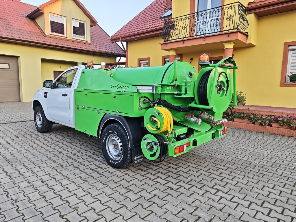 Ford Ranger 2.2 MINI COMBI CLEANER BaroClean Hydrocureur - Vakum kamion: slika Ford Ranger 2.2 MINI COMBI CLEANER BaroClean Hydrocureur - Vakum kamion Ford Ranger 2.2 MINI COMBI CLEANER BaroClean Hydrocureur - Vakum kamion: slika Ford Ranger 2.2 MINI COMBI CLEANER BaroClean Hydrocureur - Vakum kamion