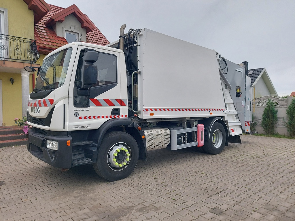 IVECO Eurocargo - Kamion za odvoz smeća: slika IVECO Eurocargo - Kamion za odvoz smeća IVECO Eurocargo - Kamion za odvoz smeća: slika IVECO Eurocargo - Kamion za odvoz smeća