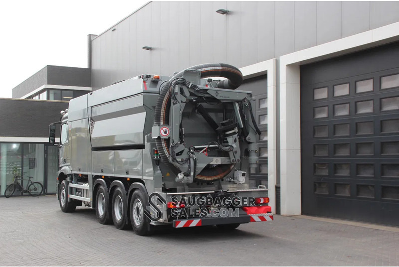 Mercedes-Benz Arocs 3251 RSP ESE 6 RD 8000 F1 New Generation - Vakum kamion: slika Mercedes-Benz Arocs 3251 RSP ESE 6 RD 8000 F1 New Generation - Vakum kamion Mercedes-Benz Arocs 3251 RSP ESE 6 RD 8000 F1 New Generation - Vakum kamion: slika Mercedes-Benz Arocs 3251 RSP ESE 6 RD 8000 F1 New Generation - Vakum kamion
