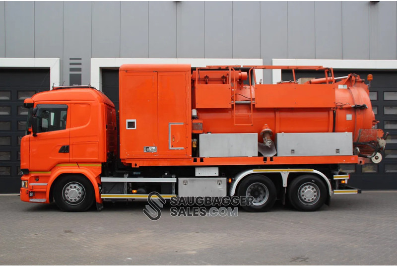 Scania R520 V8 KOKS MegaVac Loader 8000 Evo – Dry material unit - Vakum kamion: slika Scania R520 V8 KOKS MegaVac Loader 8000 Evo – Dry material unit - Vakum kamion Scania R520 V8 KOKS MegaVac Loader 8000 Evo – Dry material unit - Vakum kamion: slika Scania R520 V8 KOKS MegaVac Loader 8000 Evo – Dry material unit - Vakum kamion