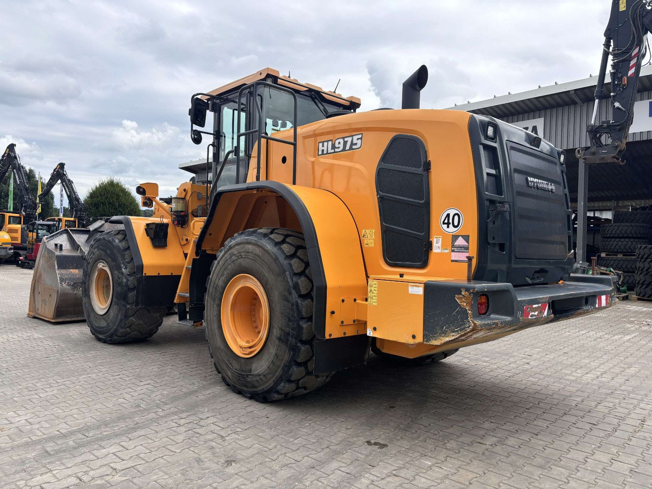 Hyundai HL975 - Utovarivač na kotačima: slika Hyundai HL975 - Utovarivač na kotačima Hyundai HL975 - Utovarivač na kotačima: slika Hyundai HL975 - Utovarivač na kotačima