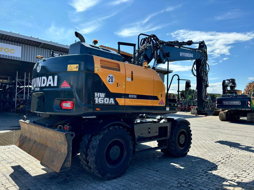 Hyundai HW160A Hyundai HW160A - Bager na kotačima: slika Hyundai HW160A Hyundai HW160A - Bager na kotačima Hyundai HW160A Hyundai HW160A - Bager na kotačima: slika Hyundai HW160A Hyundai HW160A - Bager na kotačima