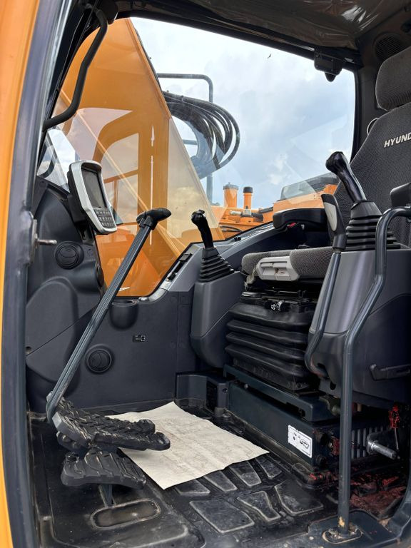 Hyundai HX 145 - Bager gusjeničar: slika Hyundai HX 145 - Bager gusjeničar Hyundai HX 145 - Bager gusjeničar: slika Hyundai HX 145 - Bager gusjeničar