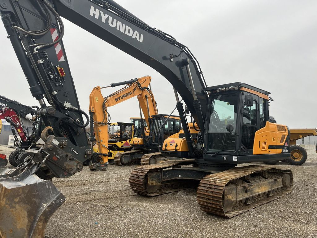 Hyundai HX220AL - Bager gusjeničar: slika Hyundai HX220AL - Bager gusjeničar Hyundai HX220AL - Bager gusjeničar: slika Hyundai HX220AL - Bager gusjeničar