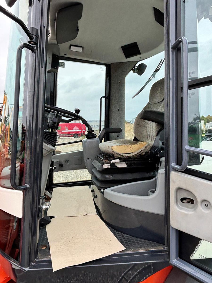 Terex SKL844/ TL100 - Utovarivač na kotačima: slika Terex SKL844/ TL100 - Utovarivač na kotačima Terex SKL844/ TL100 - Utovarivač na kotačima: slika Terex SKL844/ TL100 - Utovarivač na kotačima