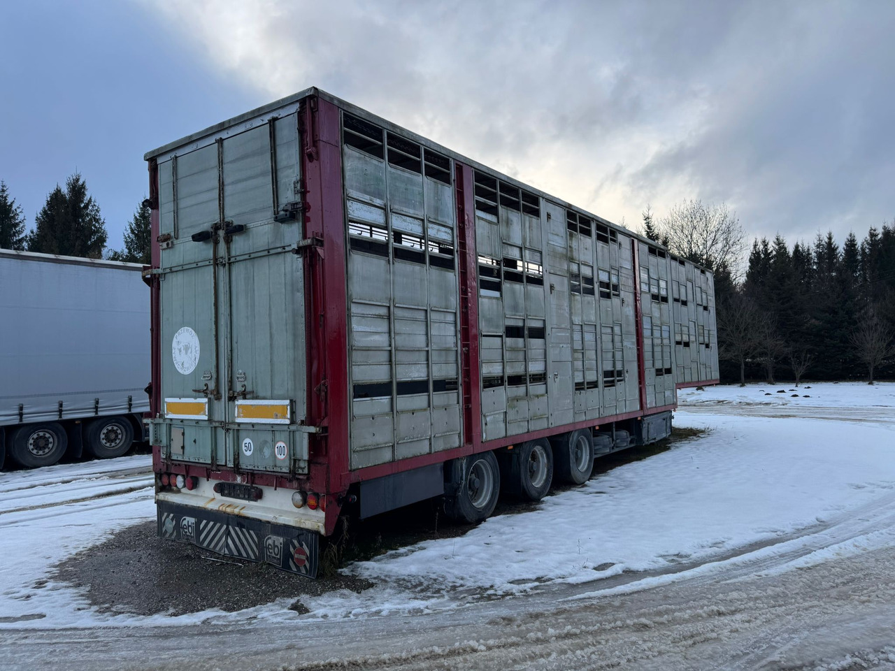 Cuppers - Poluprikolica za prijevoz stoke: slika Cuppers - Poluprikolica za prijevoz stoke Cuppers - Poluprikolica za prijevoz stoke: slika Cuppers - Poluprikolica za prijevoz stoke