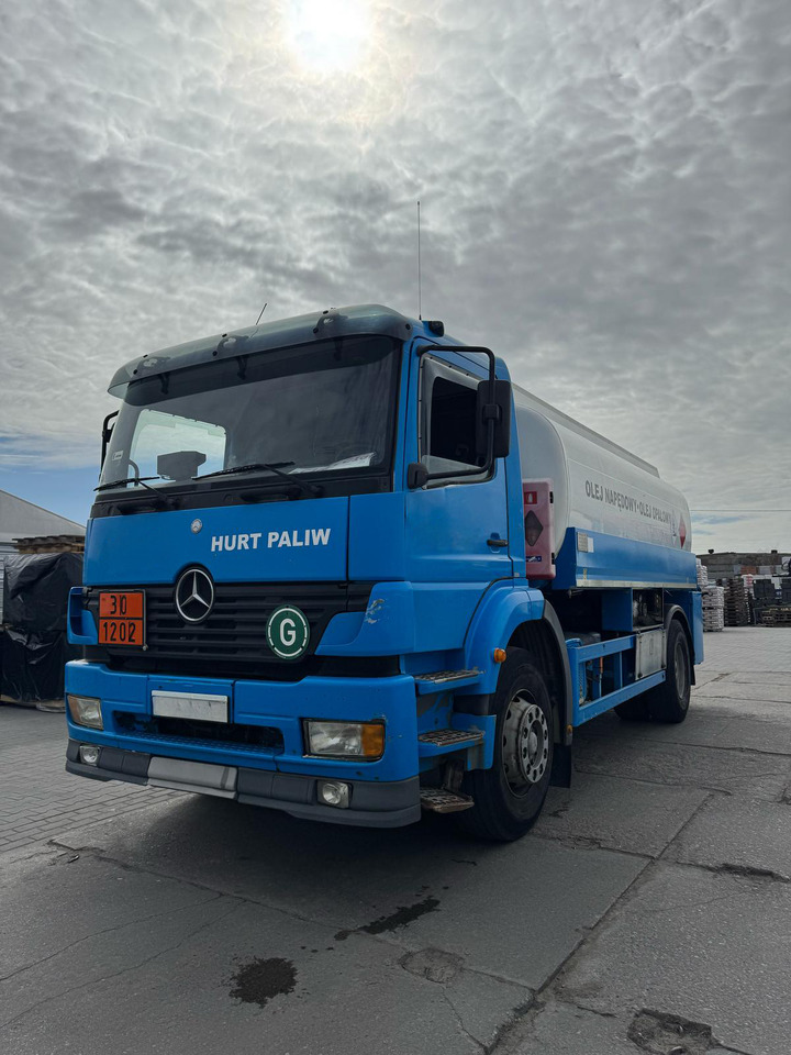 MERCEDES-BENZ Atego 1828 - Kamion cisterna: slika MERCEDES-BENZ Atego 1828 - Kamion cisterna MERCEDES-BENZ Atego 1828 - Kamion cisterna: slika MERCEDES-BENZ Atego 1828 - Kamion cisterna