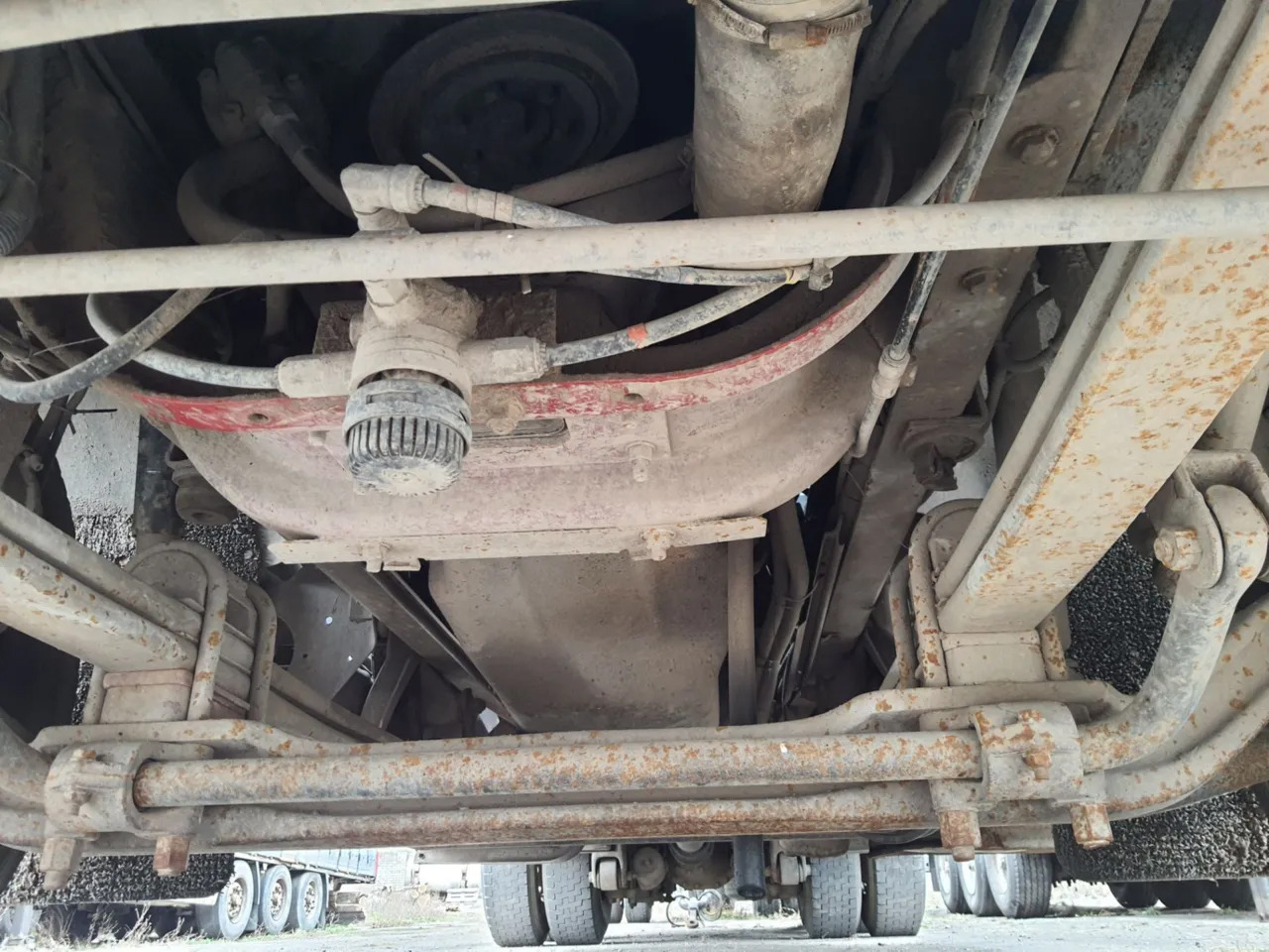 Kamion s otvorenim sandukom RENAULT Magnum 430 6x2 Grain truck: slika Kamion s otvorenim sandukom RENAULT Magnum 430 6x2 Grain truck