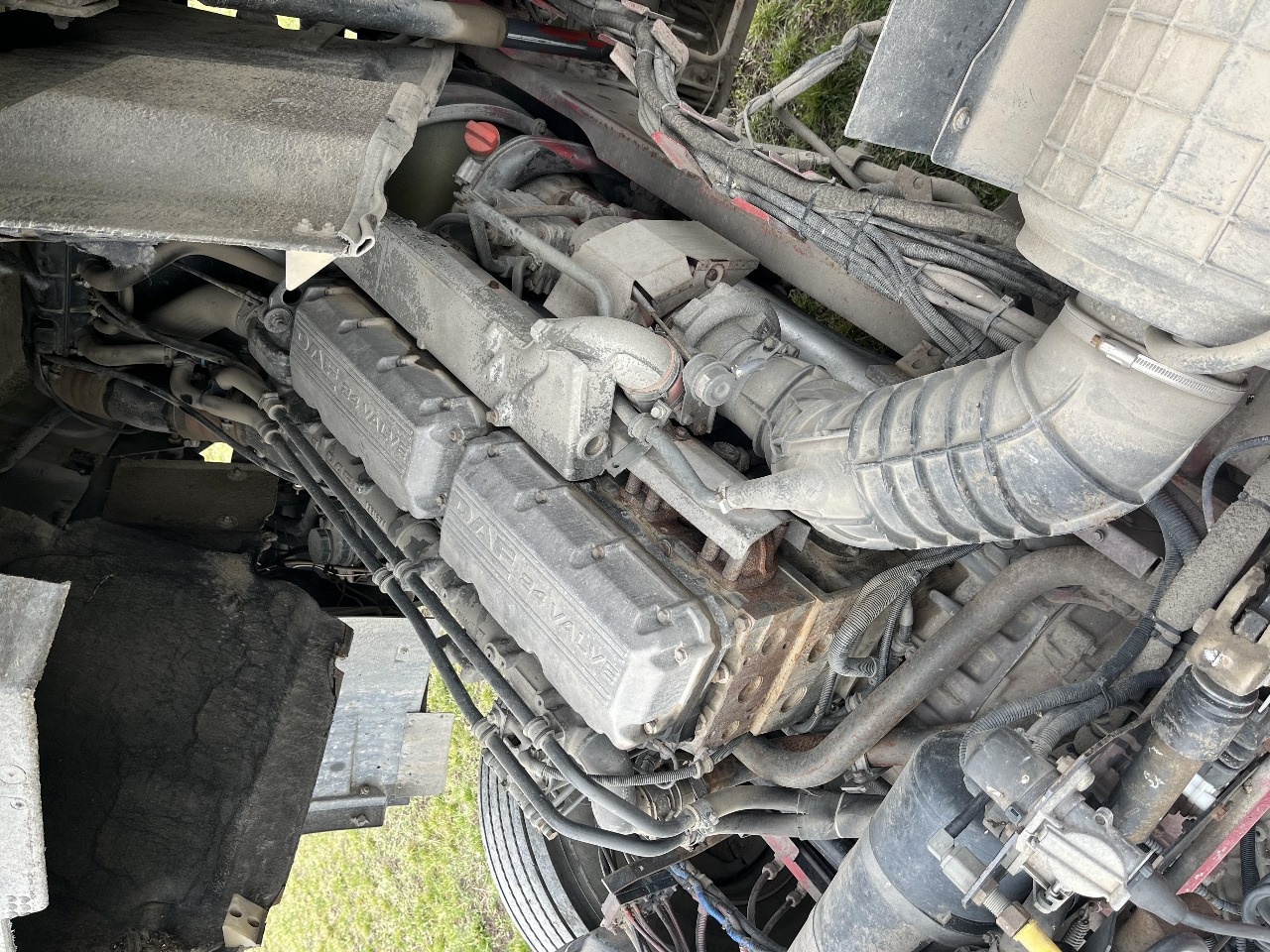 Tegljač DAF 95XF480: slika Tegljač DAF 95XF480 Tegljač DAF 95XF480: slika Tegljač DAF 95XF480