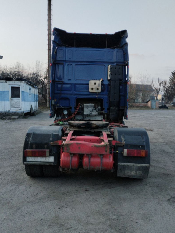 DAF XF 95.380 - Tegljač: slika DAF XF 95.380 - Tegljač DAF XF 95.380 - Tegljač: slika DAF XF 95.380 - Tegljač