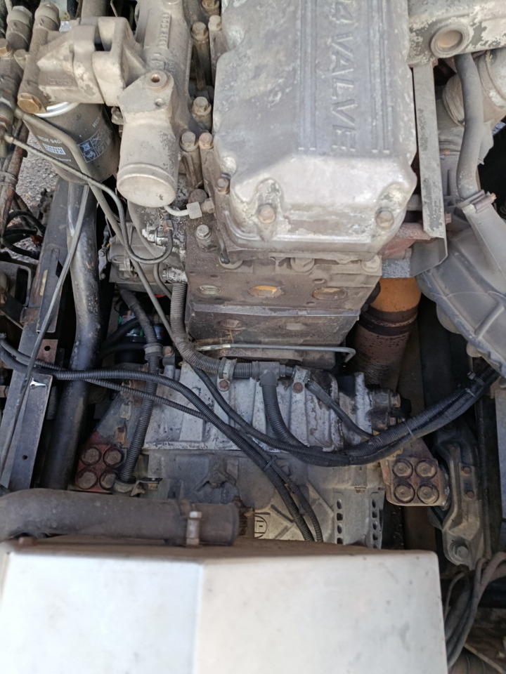 Tegljač DAF XF 95.380 S1681: slika Tegljač DAF XF 95.380 S1681 Tegljač DAF XF 95.380 S1681: slika Tegljač DAF XF 95.380 S1681