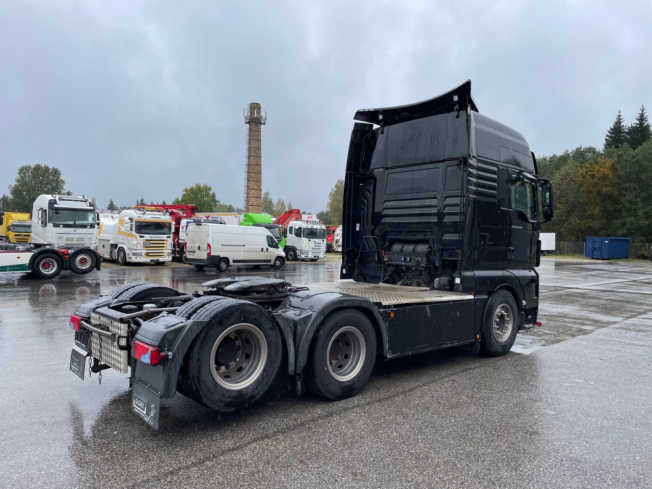 MAN TGX 28.560 - Tegljač: slika MAN TGX 28.560 - Tegljač MAN TGX 28.560 - Tegljač: slika MAN TGX 28.560 - Tegljač