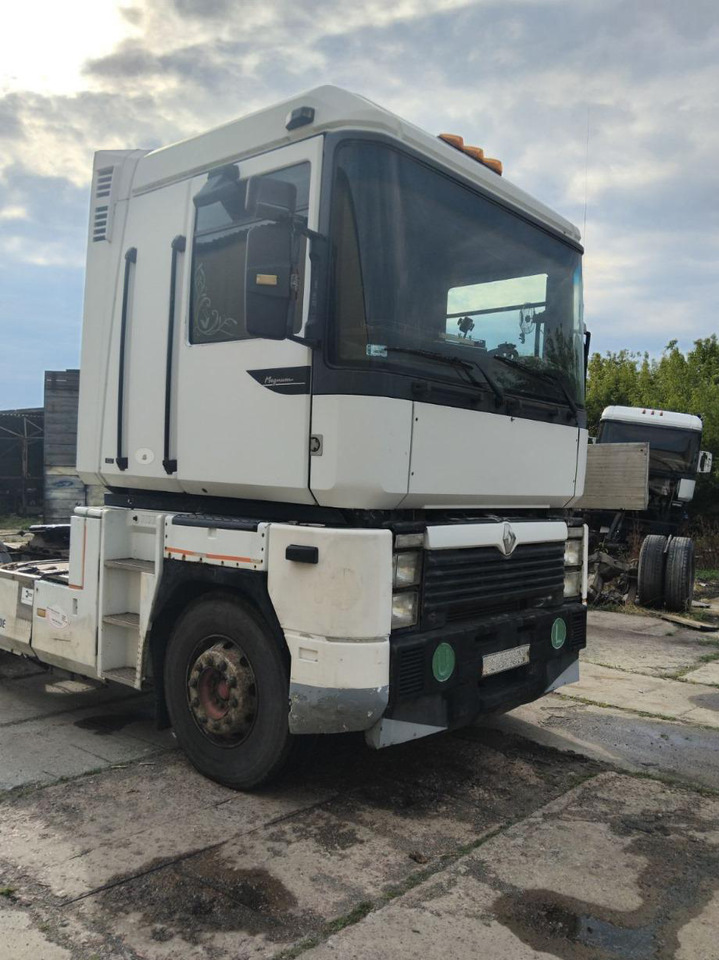 RENAULT Magnum 430 - Tegljač: slika RENAULT Magnum 430 - Tegljač RENAULT Magnum 430 - Tegljač: slika RENAULT Magnum 430 - Tegljač