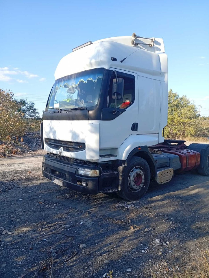 RENAULT Premium 400 - Tegljač: slika RENAULT Premium 400 - Tegljač RENAULT Premium 400 - Tegljač: slika RENAULT Premium 400 - Tegljač